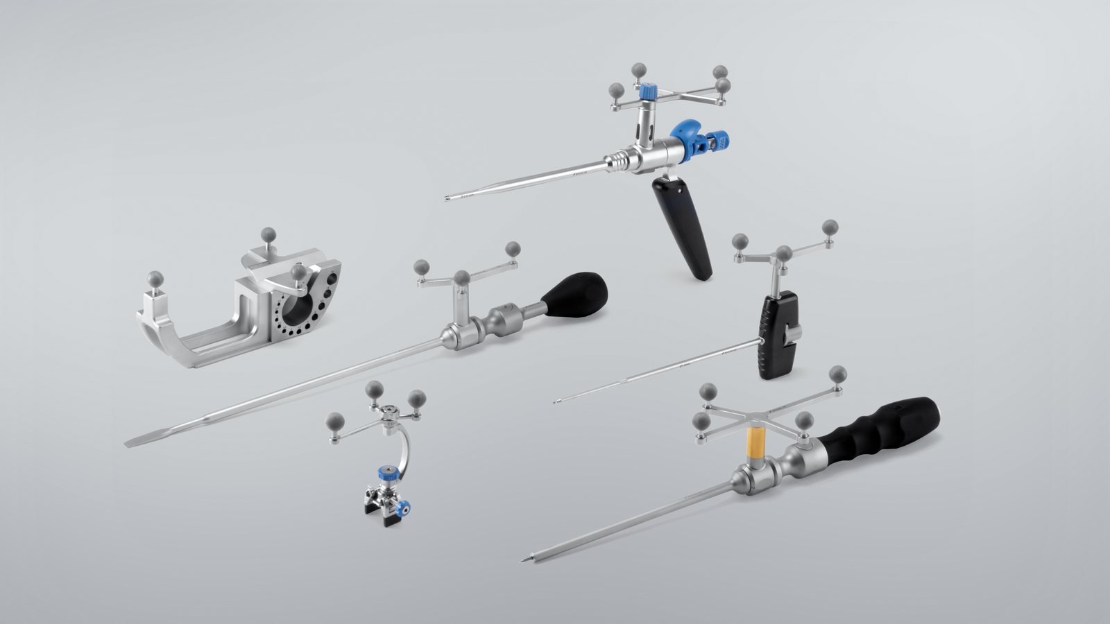 Set of tracked navigation instruments for spine surgery